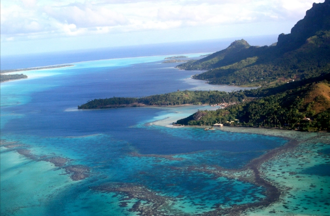 travel to Tahiti from USA