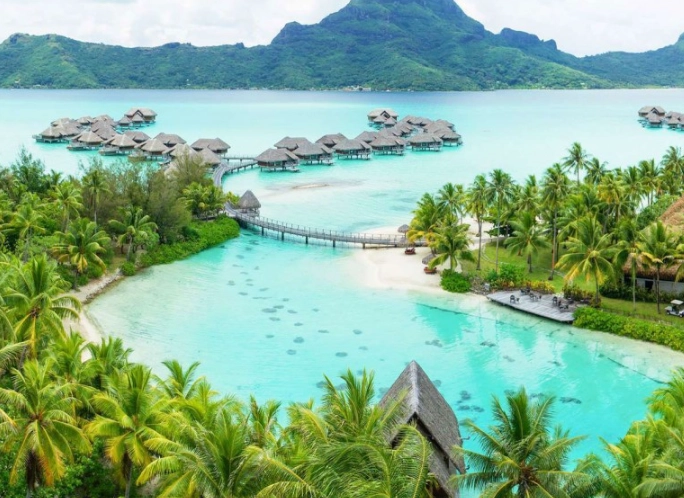 honeymoon destination comparison