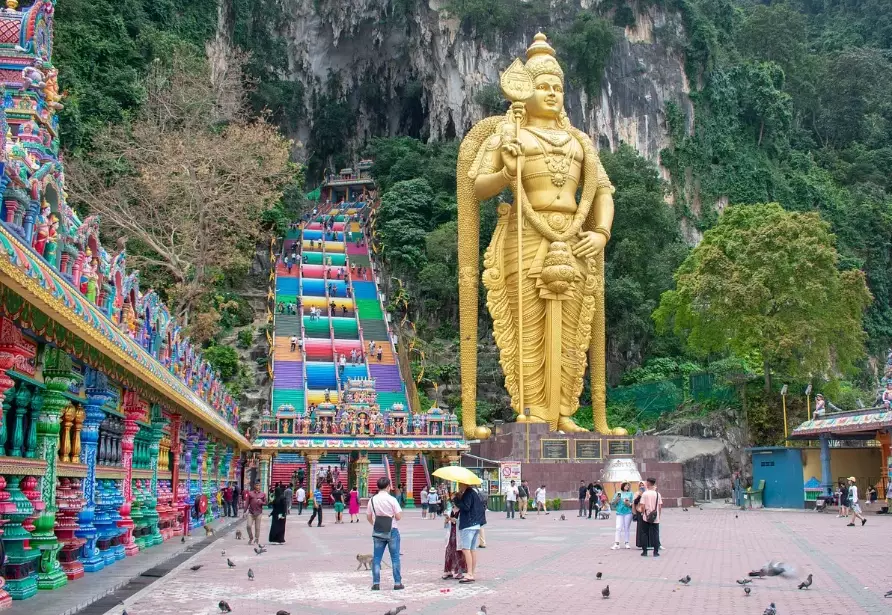 Malaysia cultural taboos