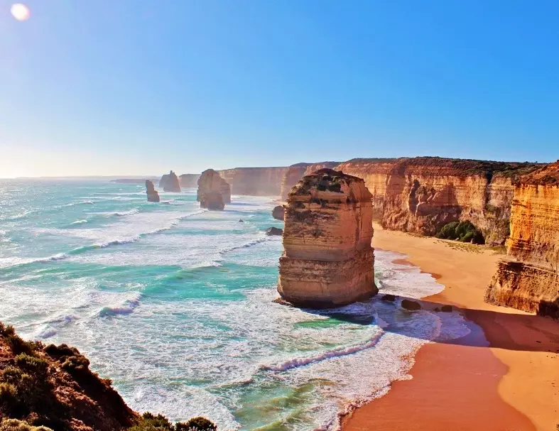 weather in Australia by month