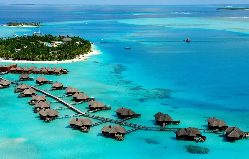 Maldives tourism statistics by country