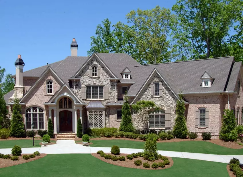 Europe travel plans accommodations