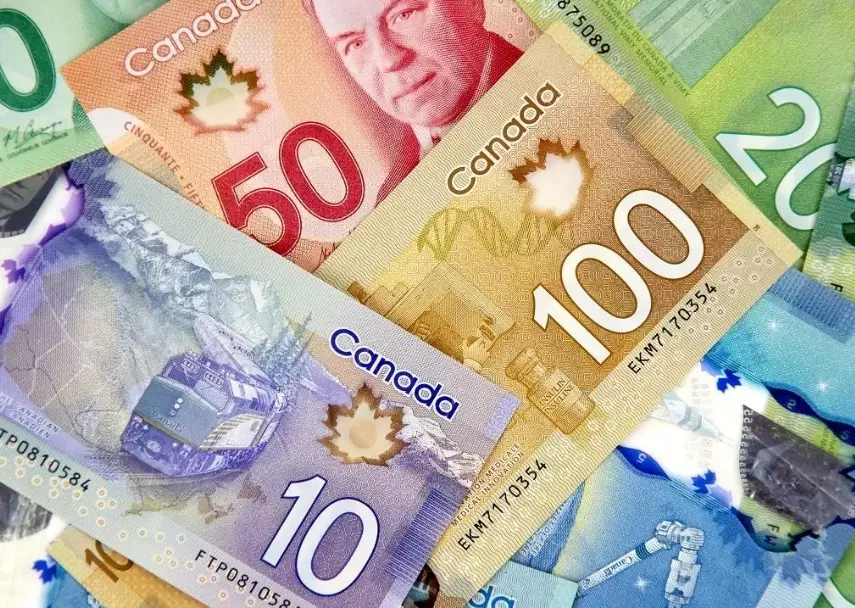 Can I use American dollars in New Zealand?