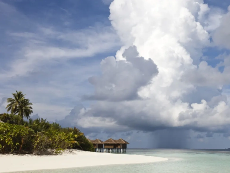 worst time to visit fiji