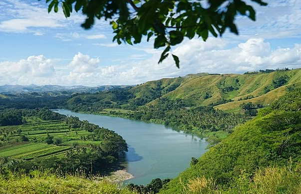 Fiji travel budget