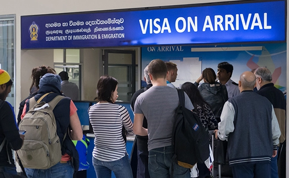 countries offering visa on arrival to Americans